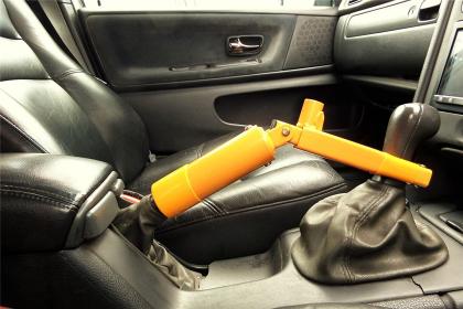 عصا مضادة للسرقة لتطبيق فرملة اليد على ذراع التروس